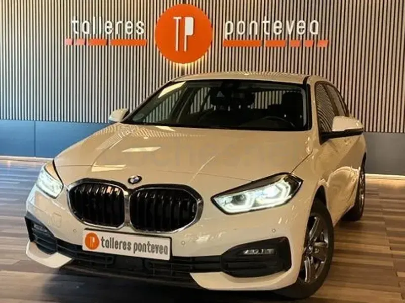 Usado BMW 116 116 CV (85 kW) 2023 Blanco Utilitario