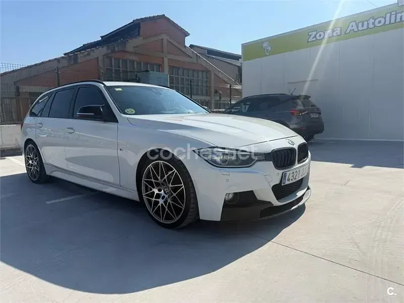 Usado BMW 320 184 CV (135 kW) 2012 Blanco Familiar