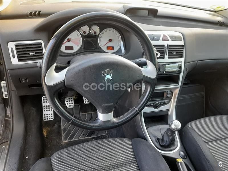 Negro Usado 2005 Peugeot 307 CC Descapotable | 1900 € (Super precio) - Imagen 1/4