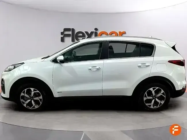 Usado Kia Sportage 136 CV (100 kW) 2021 Blanco SUV