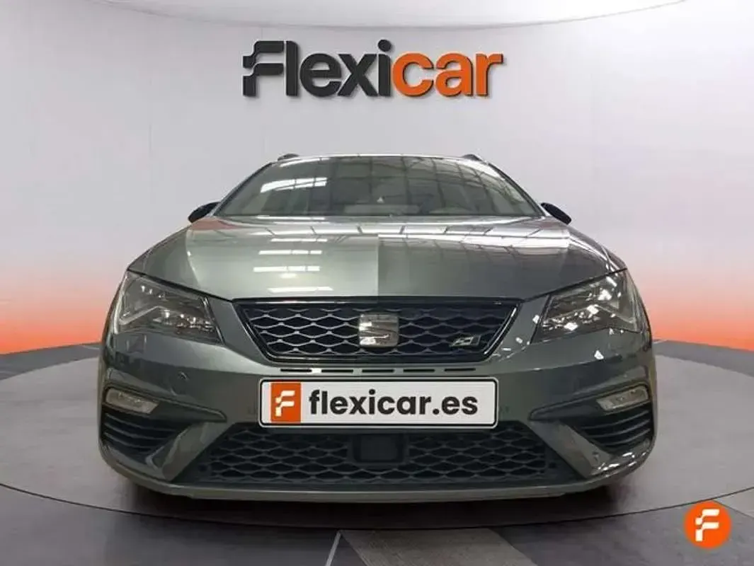 Usado Seat Leon ST CUPRA 300 CV (220 kW) 2018 Gris Familiar