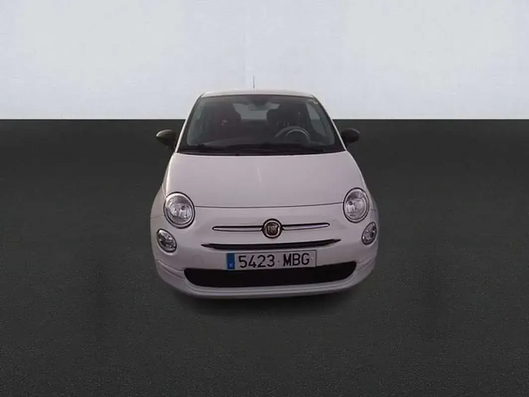 Usado Fiat 500 71 CV (52 kW) 2022 Blanco Utilitario