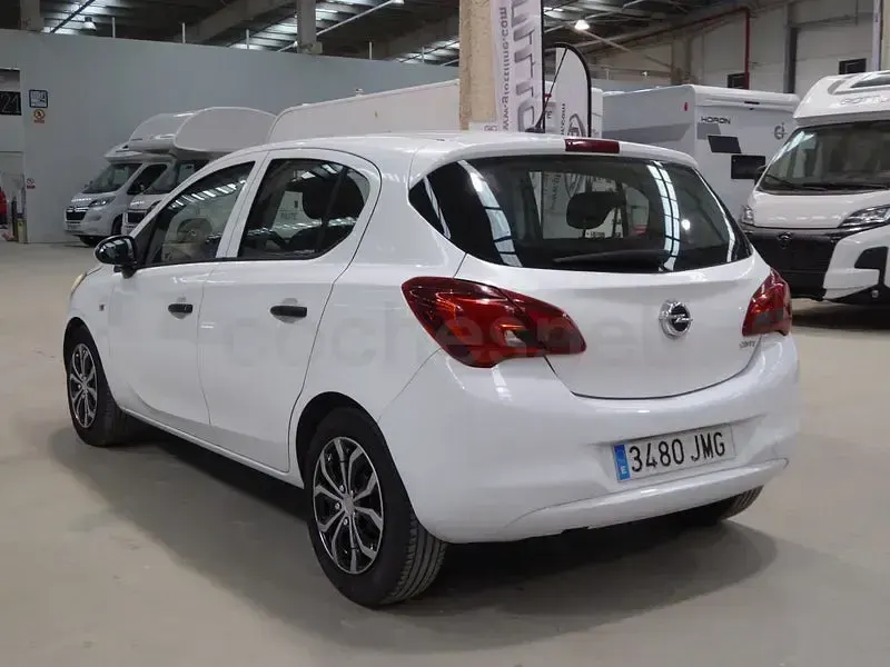 Usado Opel Corsa Expression 75 CV (55 kW) 2016 Blanco Utilitario