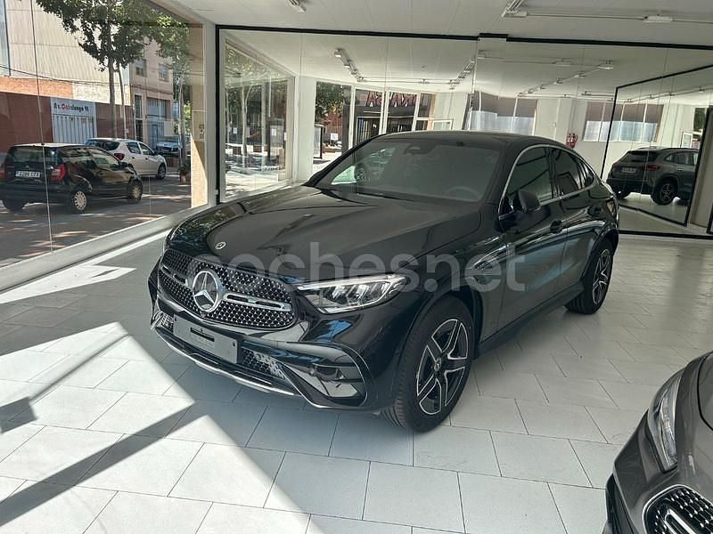 Usado Mercedes GLC220 197 CV (144 kW) 2025 Negro Coupe