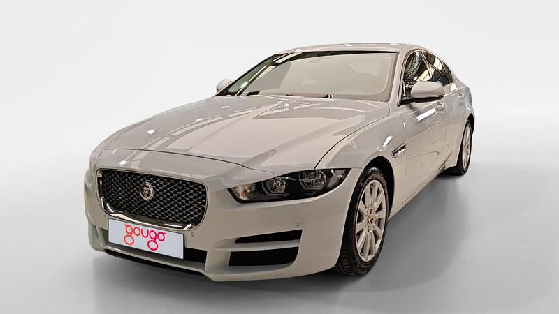 Usado Jaguar XE Pure 180 CV (132 kW) 2016 Berlina