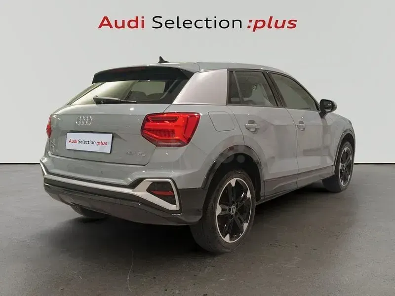 Używany Audi Q2 S-Line 116 KM (85 kW) 2025 Szary SUV