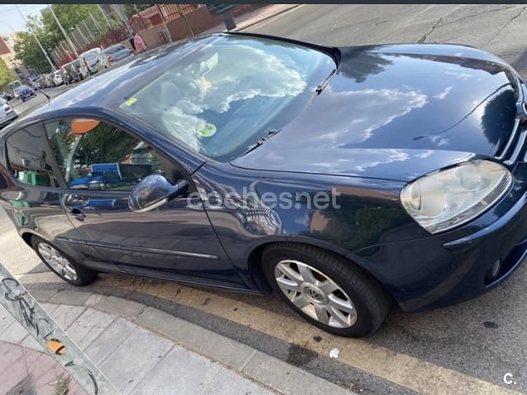 Usado VW Golf IV Sportline 105 CV (77 kW) 2005 Azul Berlina