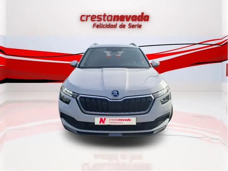 Usado Skoda Kamiq Ambition 110 CV (80 kW) 2022 SUV