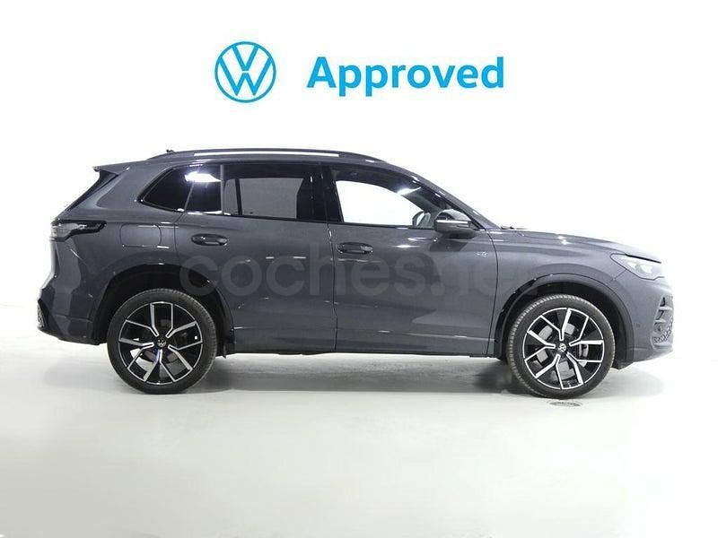 Usado VW Tiguan R-line 193 CV (141 kW) 2025 Gris SUV