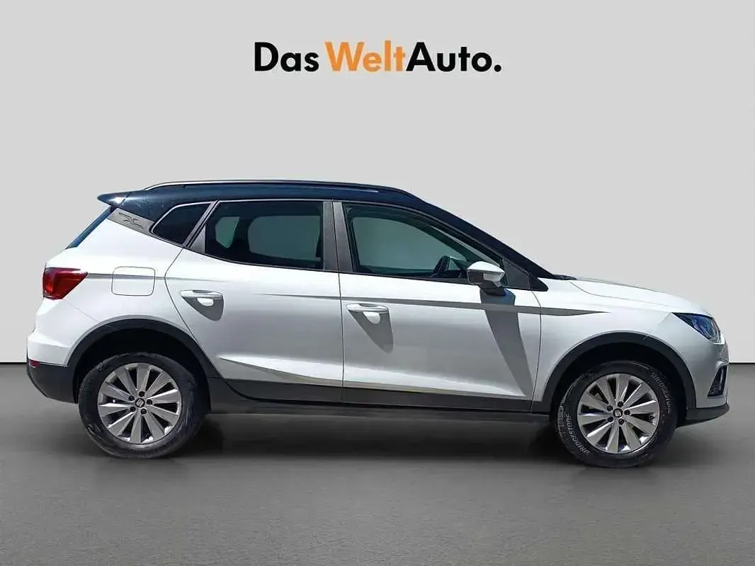 Usado Seat Arona Style 110 CV (80 kW) 2021 Blanco SUV