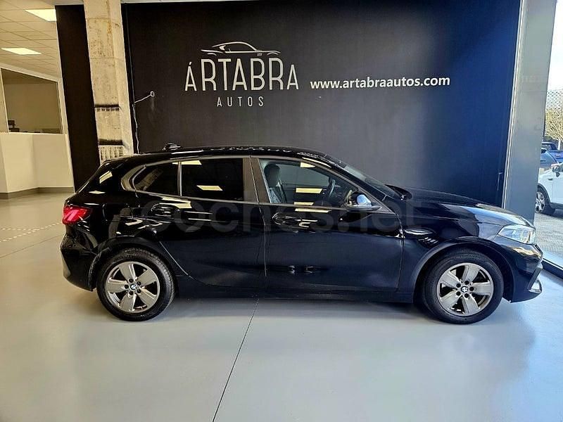 Usado BMW 116 Comfort Edition 116 CV (85 kW) 2022 Negro Utilitario