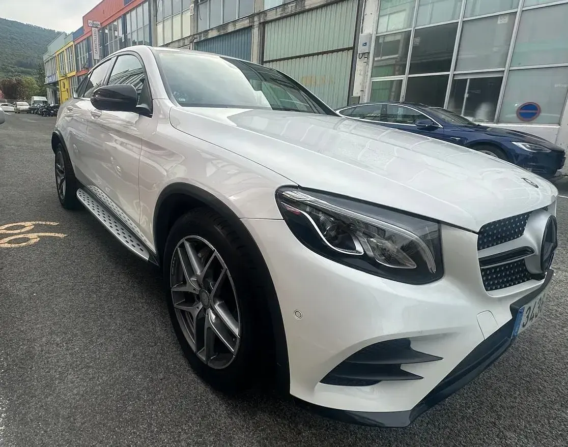 Usado Mercedes GLC250 204 CV (150 kW) 2016 Blanco