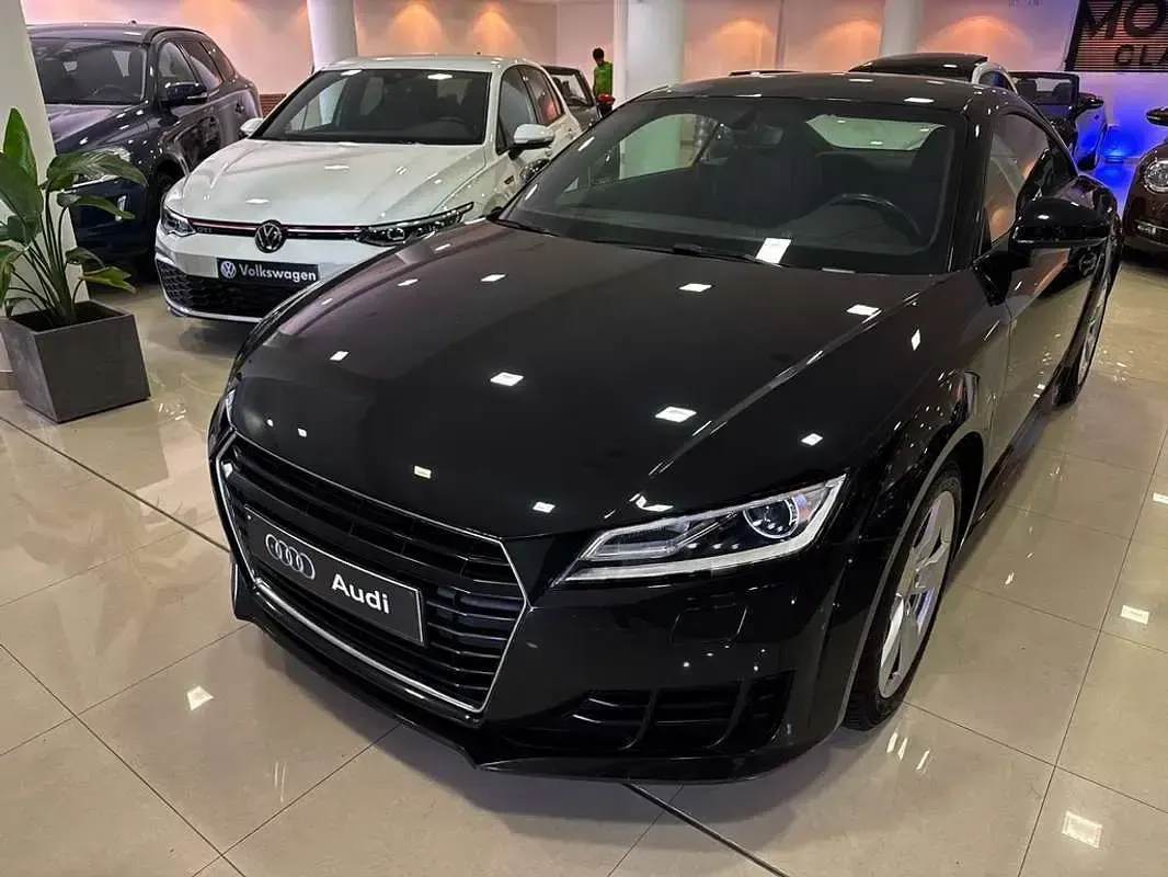 Usado Audi TT 184 CV (135 kW) 2017 Negro Coupe
