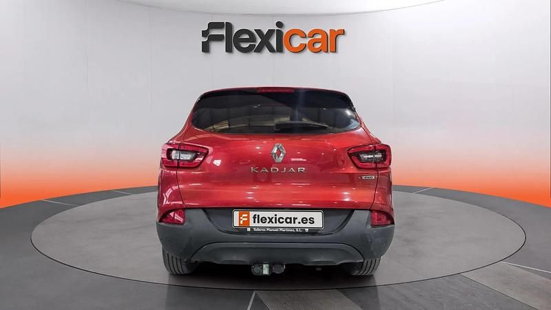 Begagnad Renault Kadjar Zen 131 HK (96 kW) 2015 Röd SUV