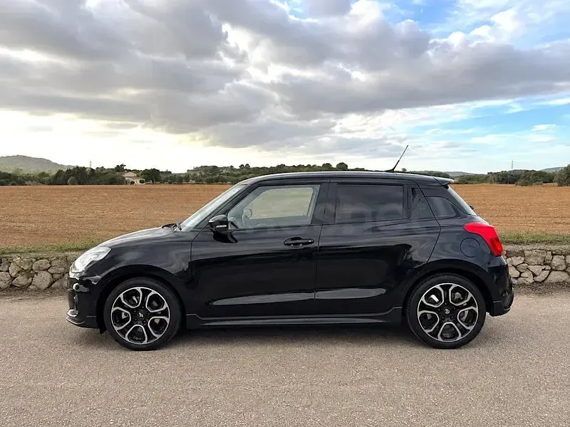 Usado Suzuki Swift Sport 140 CV (102 kW) 2019 Negro Utilitario