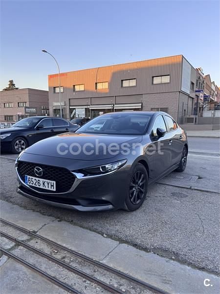 Usado Mazda 3 122 CV (89 kW) 2019 Gris / plata Berlina