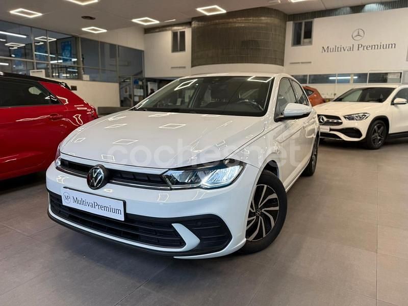 Blanco Usado 2023 VW Polo Life Berlina | 17.800 € (Precio justo) - Imagen 1/4