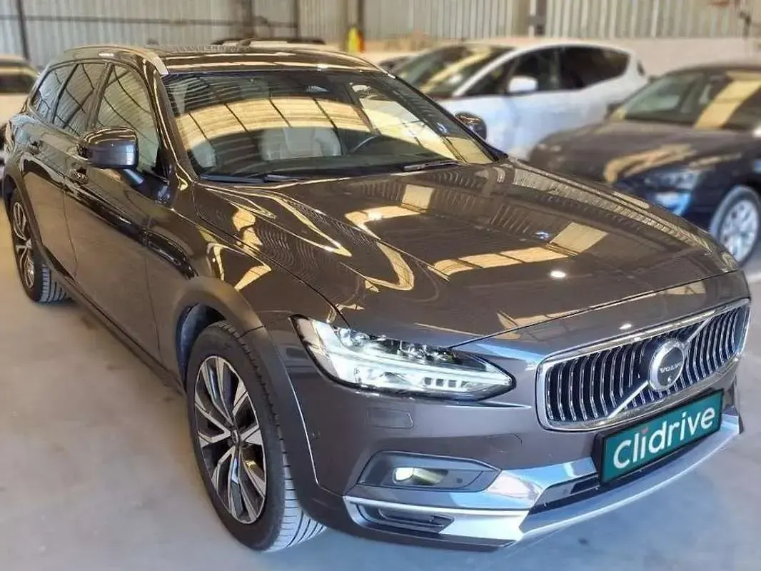 Usado Volvo V90 CC 197 CV (144 kW) 2021 Familiar