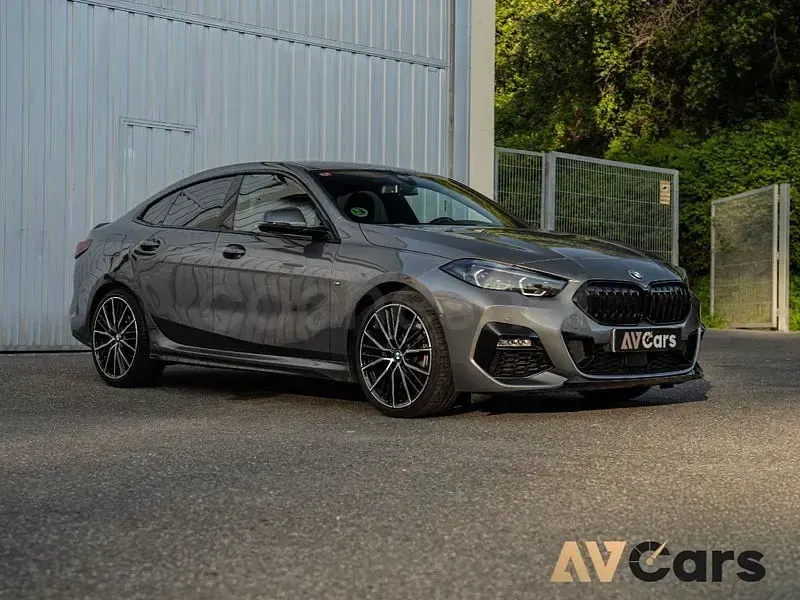 Usado BMW 218 Comfort Edition 150 CV (110 kW) 2022 Gris / plata Coupe