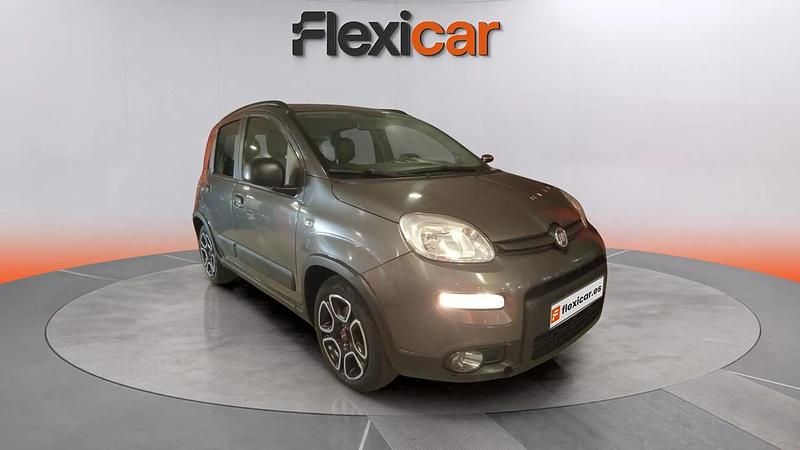 Usado Fiat Panda City Life 71 CV (52 kW) 2022 Gris Utilitario