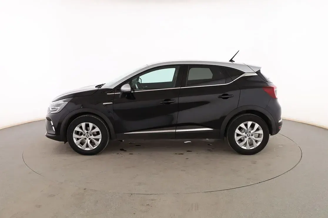 Usado Renault Captur Zen 91 CV (66 kW) 2022 Negro SUV