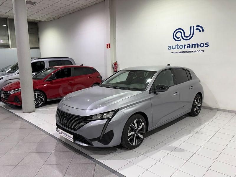 Usado Peugeot 308 Allure 130 CV (95 kW) 2023 Gris / plata Berlina