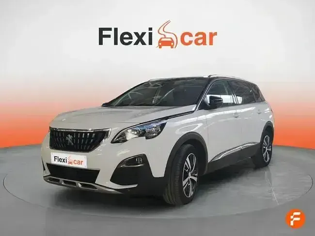 Usado Peugeot 5008 Active 130 CV (95 kW) 2021 Blanco Monovolumen