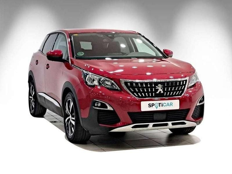Usado Peugeot 3008 Allure 131 CV (96 kW) 2017 Rojo SUV
