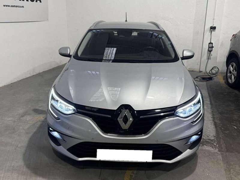 Usado Renault Mégane IV Business 160 CV (117 kW) 2021 Gris / plata Familiar