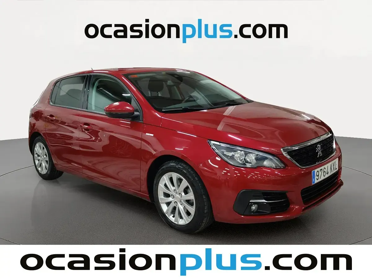 Usado Peugeot 308 Style 131 CV (96 kW) 2019 Rojo Utilitario