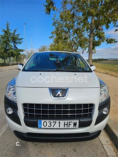 Blanco Usado 2011 Peugeot 3008 Premium Berlina | 6690 € (Precio justo) - Imagen 1/4