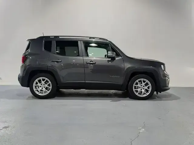 Usado Jeep Renegade Limited 120 CV (88 kW) 2024 Gris SUV