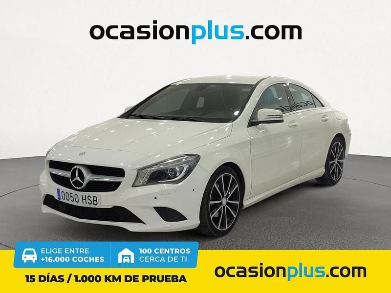 Blanco Usado 2013 Mercedes CLA220 Urban Berlina | 15.950 € (Super precio) - Imagen 1/4