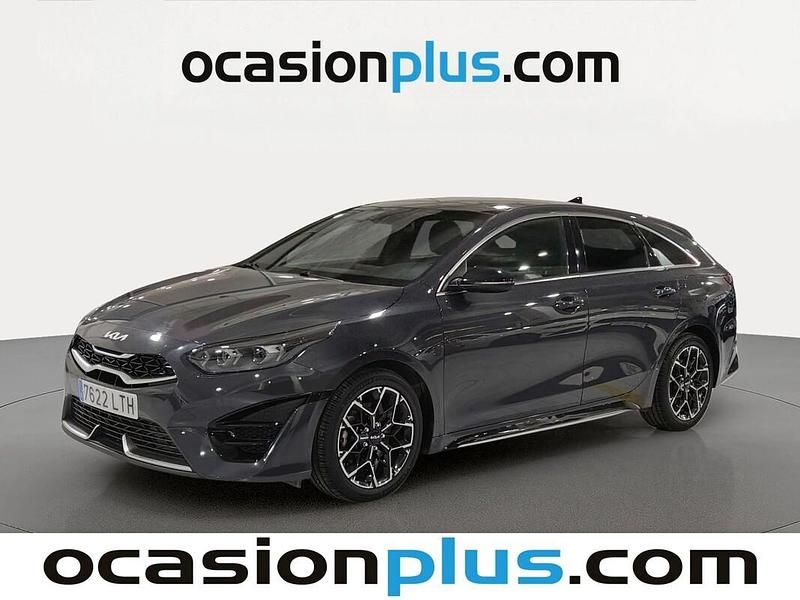 Gris Usado 2021 Kia ProCeed GT-Line | 22.273 € (Precio justo) - Imagen 1/4