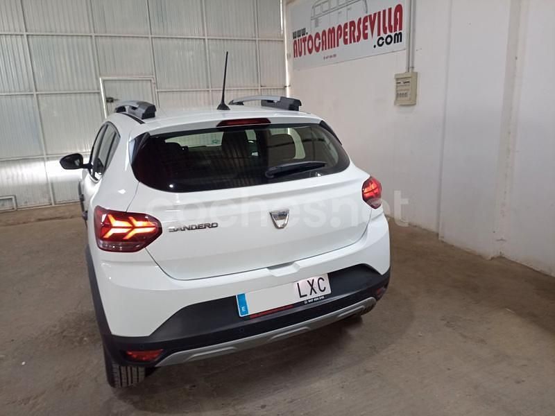 Usado Dacia Sandero Essentiel 101 CV (74 kW) 2022 Blanco Utilitario