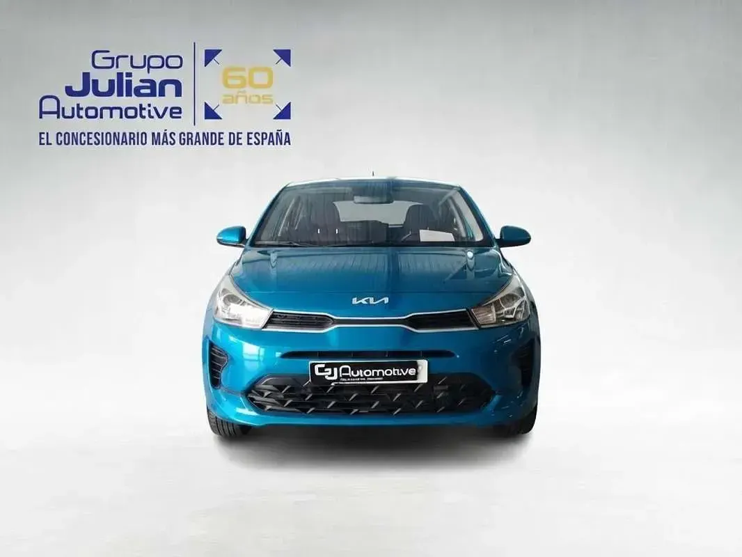 Usado Kia Rio 84 CV (61 kW) 2023 Blanco Utilitario