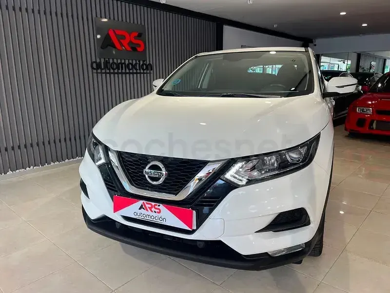 Usado Nissan Qashqai N-Connecta 115 CV (84 kW) 2020 Blanco SUV