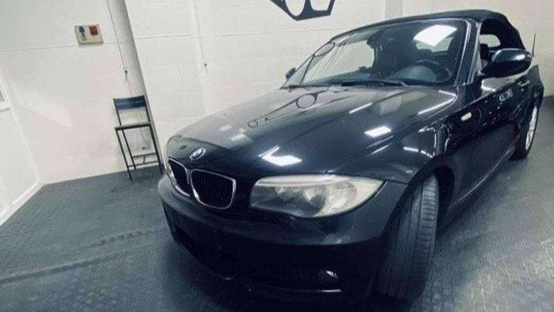 Negro Usado 2010 BMW 118 Coupé Coupe | 8990 € (Precio justo) - Imagen 1/4