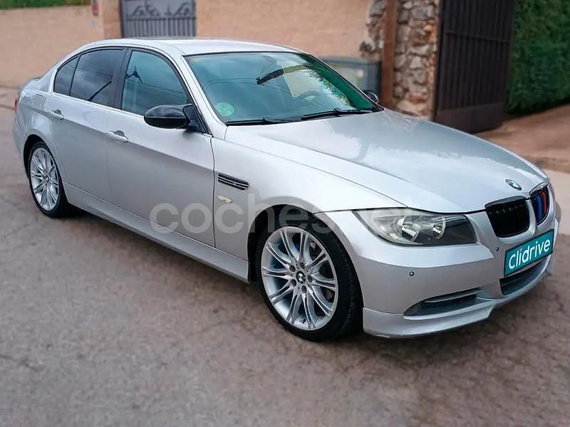 Usado BMW 325 218 CV (160 kW) 2005 Gris / plata Berlina