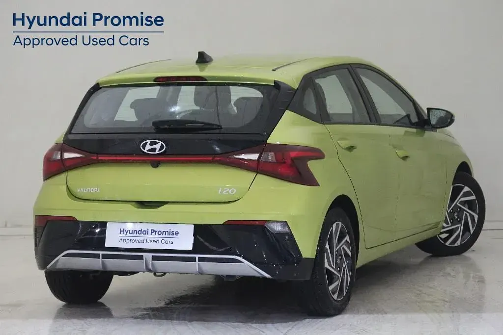 Usado Hyundai i20 99 CV (72 kW) 2024 Utilitario
