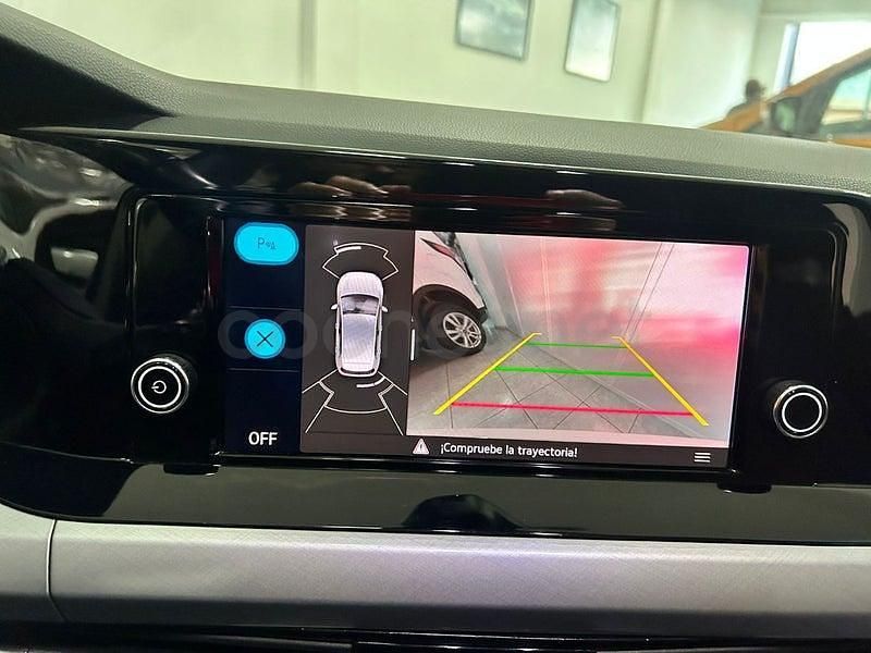 Usado VW Golf VIII 110 CV (80 kW) 2022 Blanco Berlina