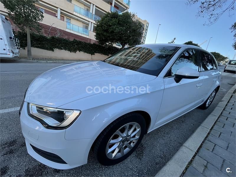 Usado Audi A3 S-Line 110 CV (80 kW) 2014 Blanco Berlina