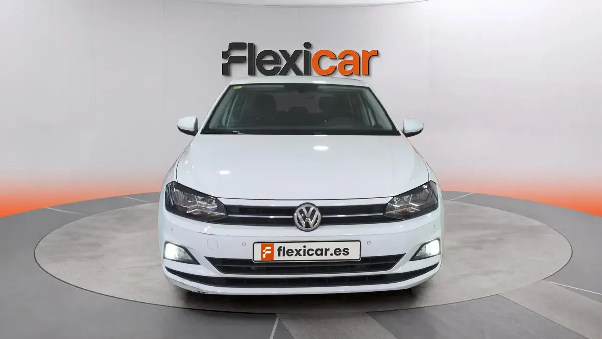 Usado VW Polo Advance 80 CV (58 kW) 2019 Blanco Utilitario