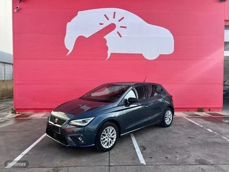 Usado Seat Ibiza FR 150 CV (110 kW) 2024 Gris Utilitario