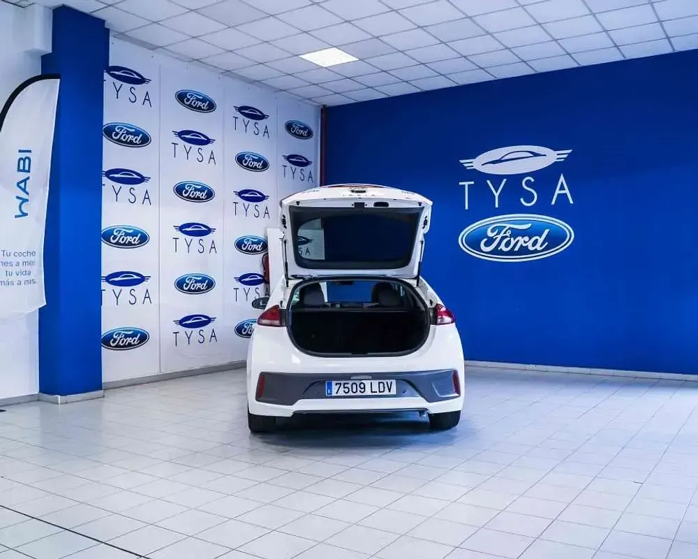 Usado Hyundai Ioniq 141 CV (103 kW) 2020 Blanco Utilitario