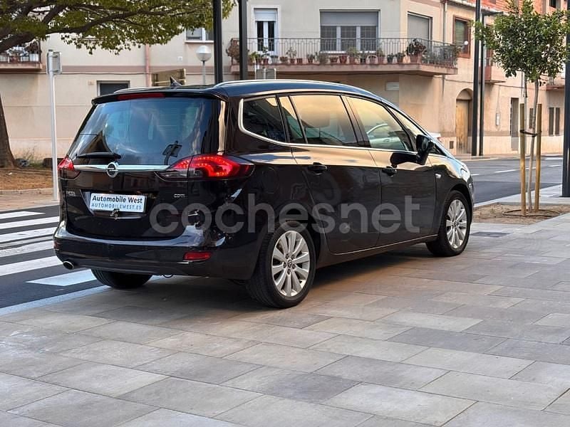 Usado Opel Zafira Tourer Excellence 165 CV (121 kW) 2014 Marrón Monovolumen