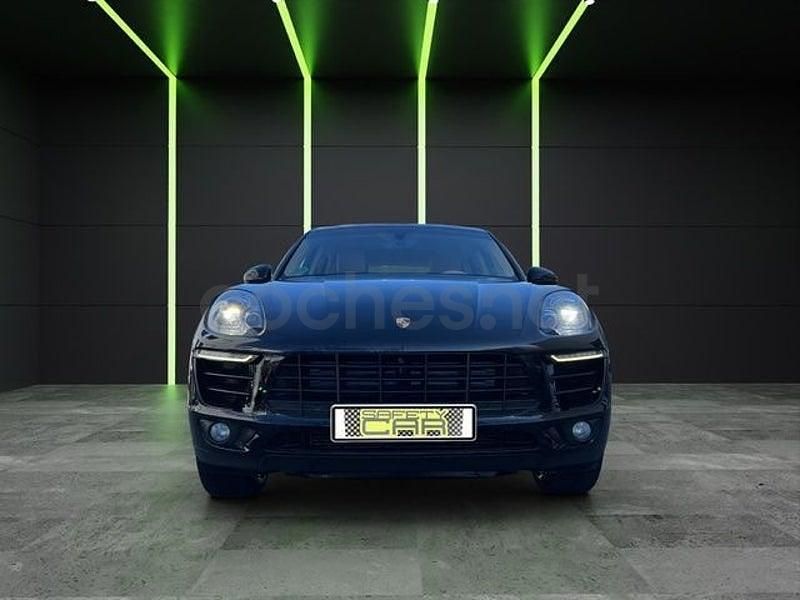 Käytetty Porsche Macan S 258 HP (189 kW) 2014 Musta Katumaasturi
