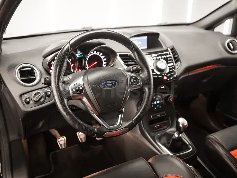 Usado Ford Fiesta ST 182 CV (133 kW) 2017 Negro Utilitario
