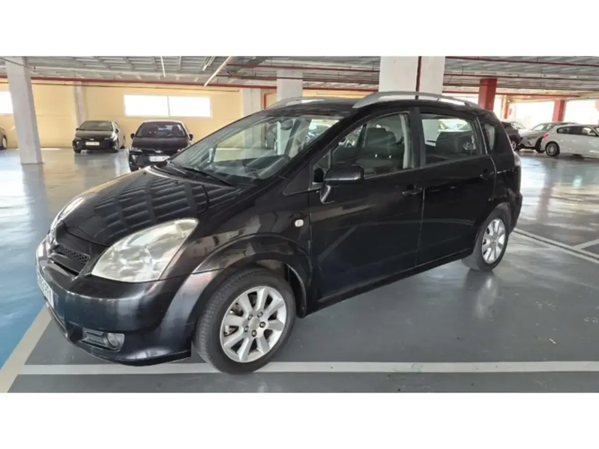 Usado Toyota Corolla Luna 129 CV (94 kW) 2006 Familiar