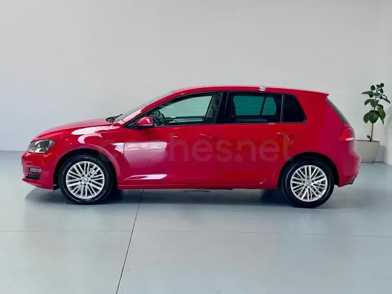 Usado VW Golf VII 110 CV (80 kW) 2015 Rojo Berlina